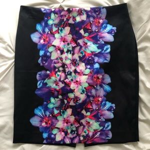 Express formal floral print skirt 🌸